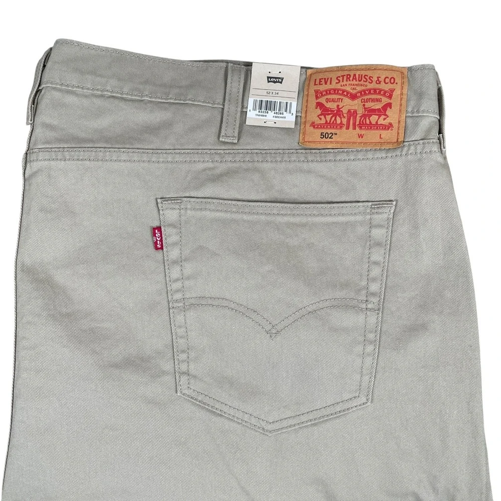 New Levis 502 Taper Jeans‎ Mens (Actual 52x33) Beige Stretch Cotton Blend $79.50